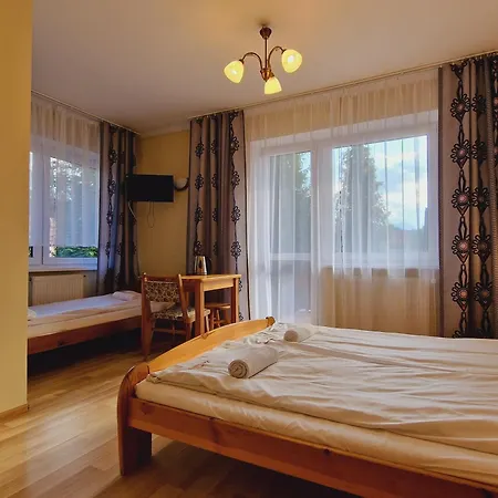 Δωμάτια σε οικογενειακή κατοικία Goscinne Kamieniec 26b *